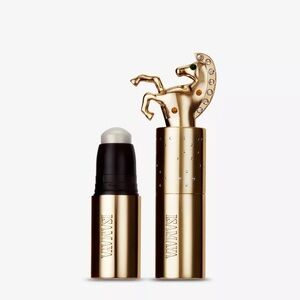 ISAMAYA Dazzle Up Highlighter in “Sun ☀️ Chaser”